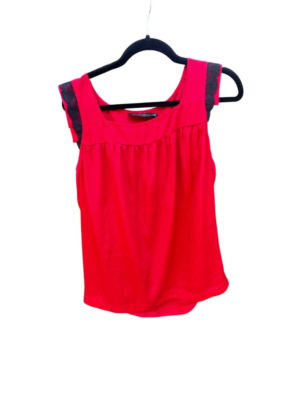 The Limited Red Sleeveless Top With Black Lace Accents Womens Medium1937